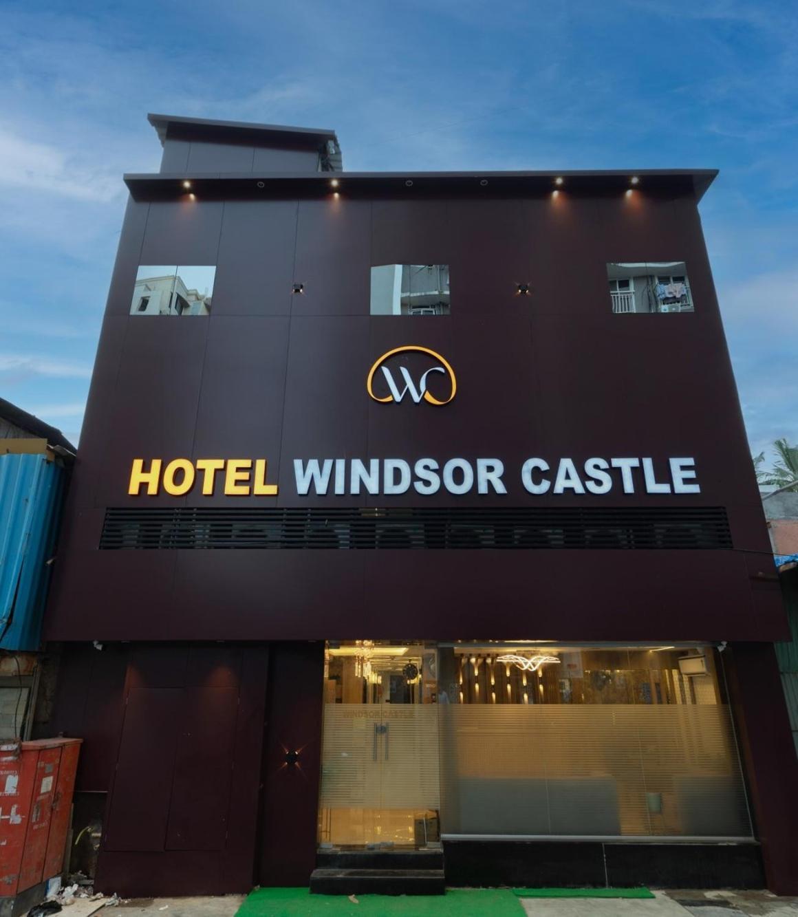 Hotel Windsor Castle Мумбай Екстериор снимка